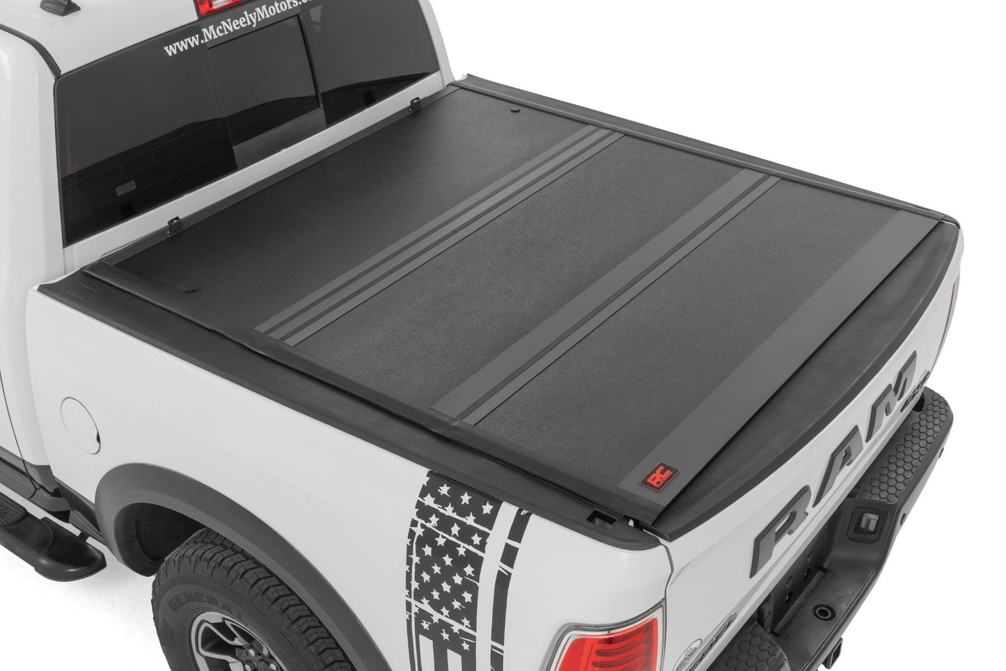 Rough Country Hard Low Profile Bed Cover | 6'4" Bed | Ram 1500/2500/3500 2WD/4WD (10-25 & Classic)