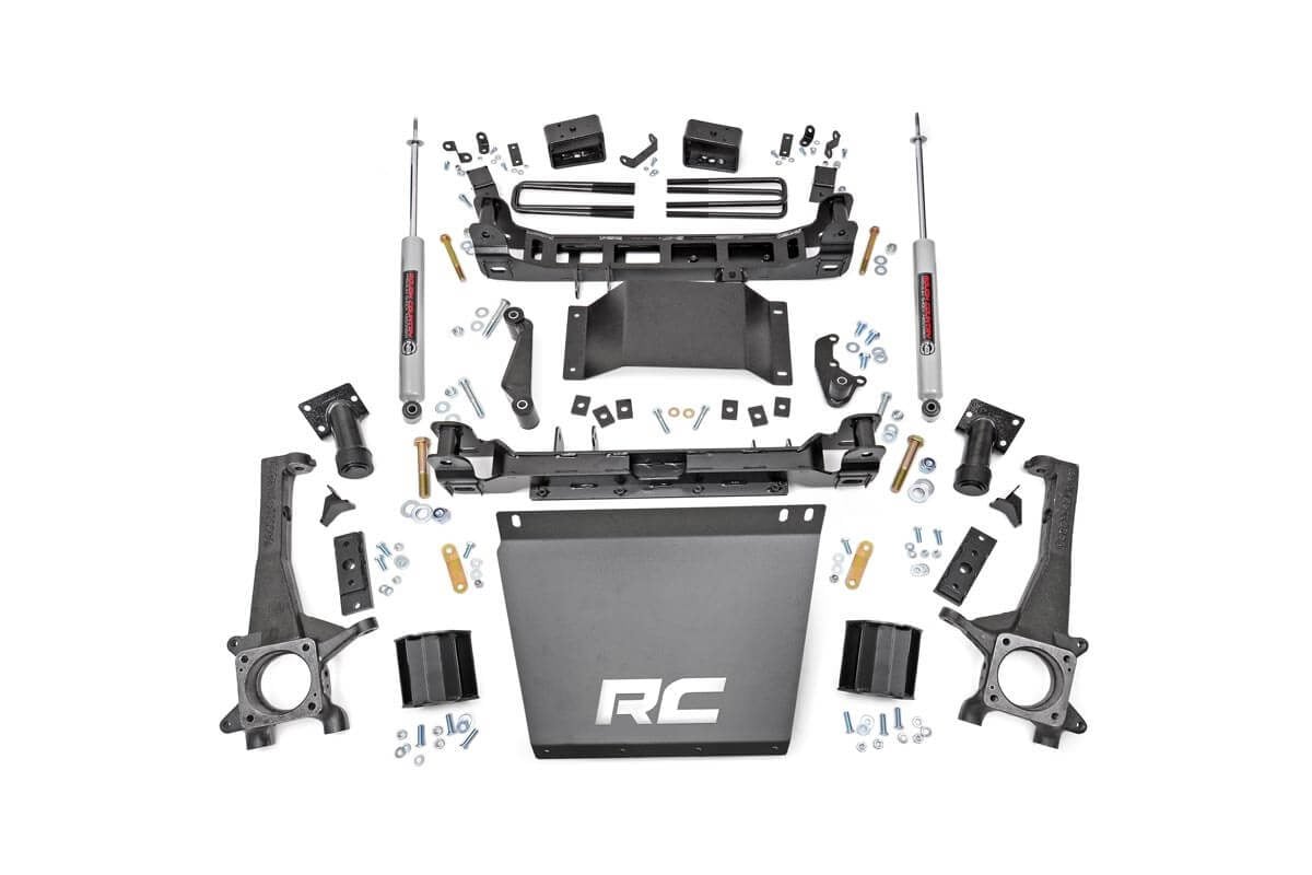 Rough Country 4 Inch Lift Kit | Toyota Tacoma 2WD/4WD (2005-2015)