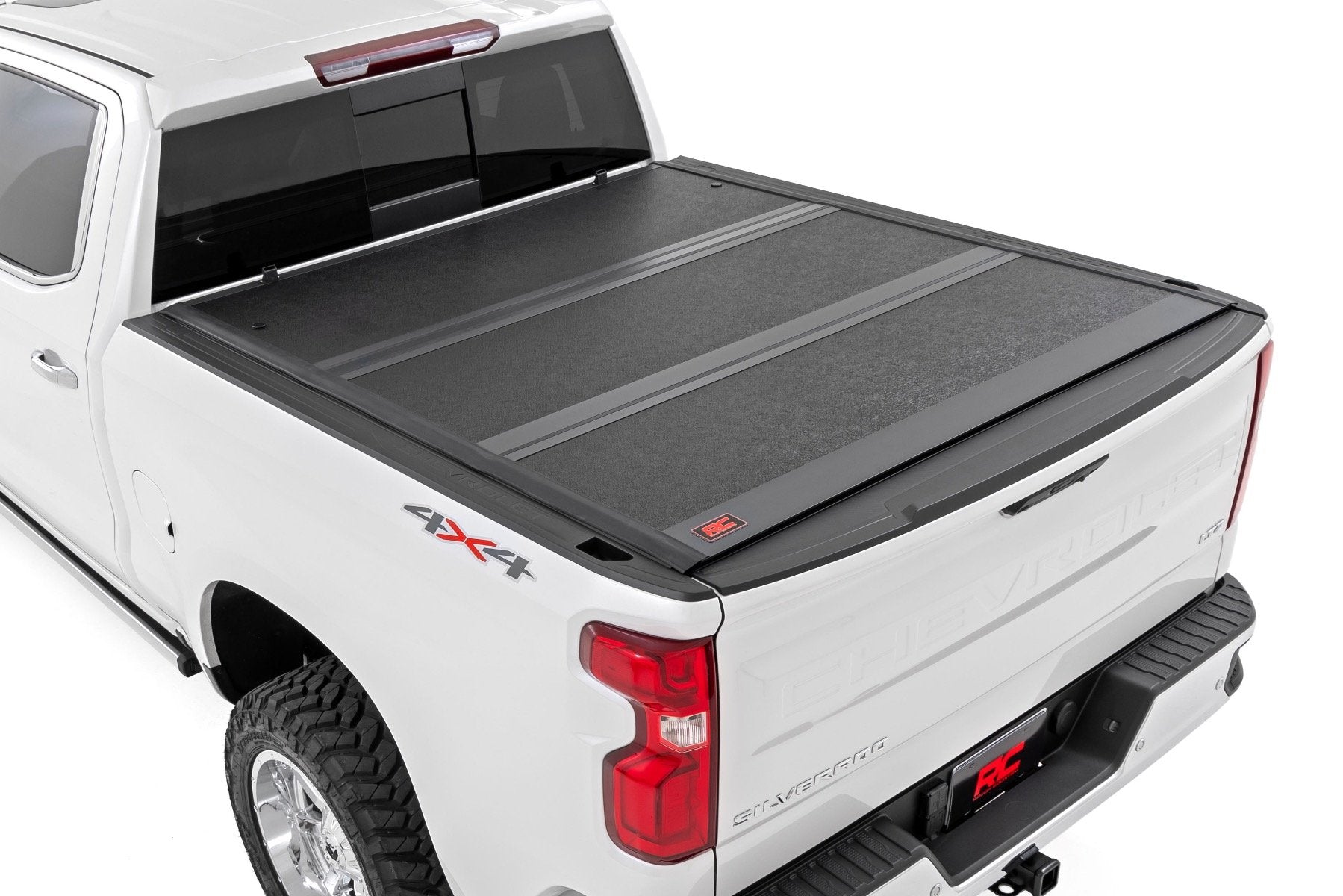 Rough Country Hard Low Profile Bed Cover | 6'7" Bed | Chevy/GMC Sierra 1500 (19-26)/Silverado 1500 (19-26)