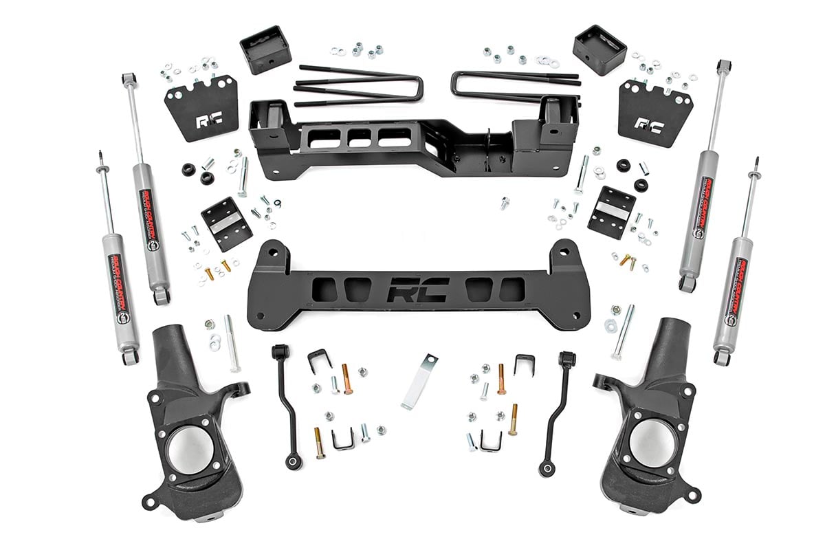 Rough Country 6 Inch Lift Kit | Chevy Silverado & GMC Sierra 2500HD 2WD (2001-2010)