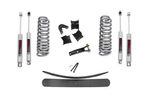 Rough Country 2.5 Inch Lift Kit | Ford F-100 4WD (1970-1976)