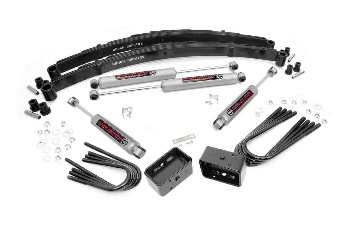 Rough Country 2 Inch Lift Kit | RR Blocks | Chevy Half-Ton Suburban/K5 Blazer 4WD (88-91)