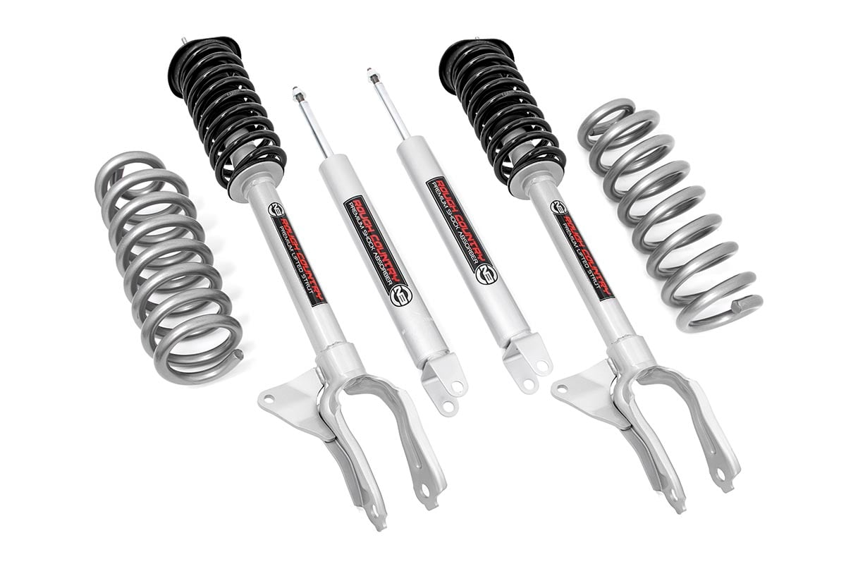 Rough Country 2.5 Inch Lift Kit | N3 Struts | Jeep Grand Cherokee 4WD (2016-2022)
