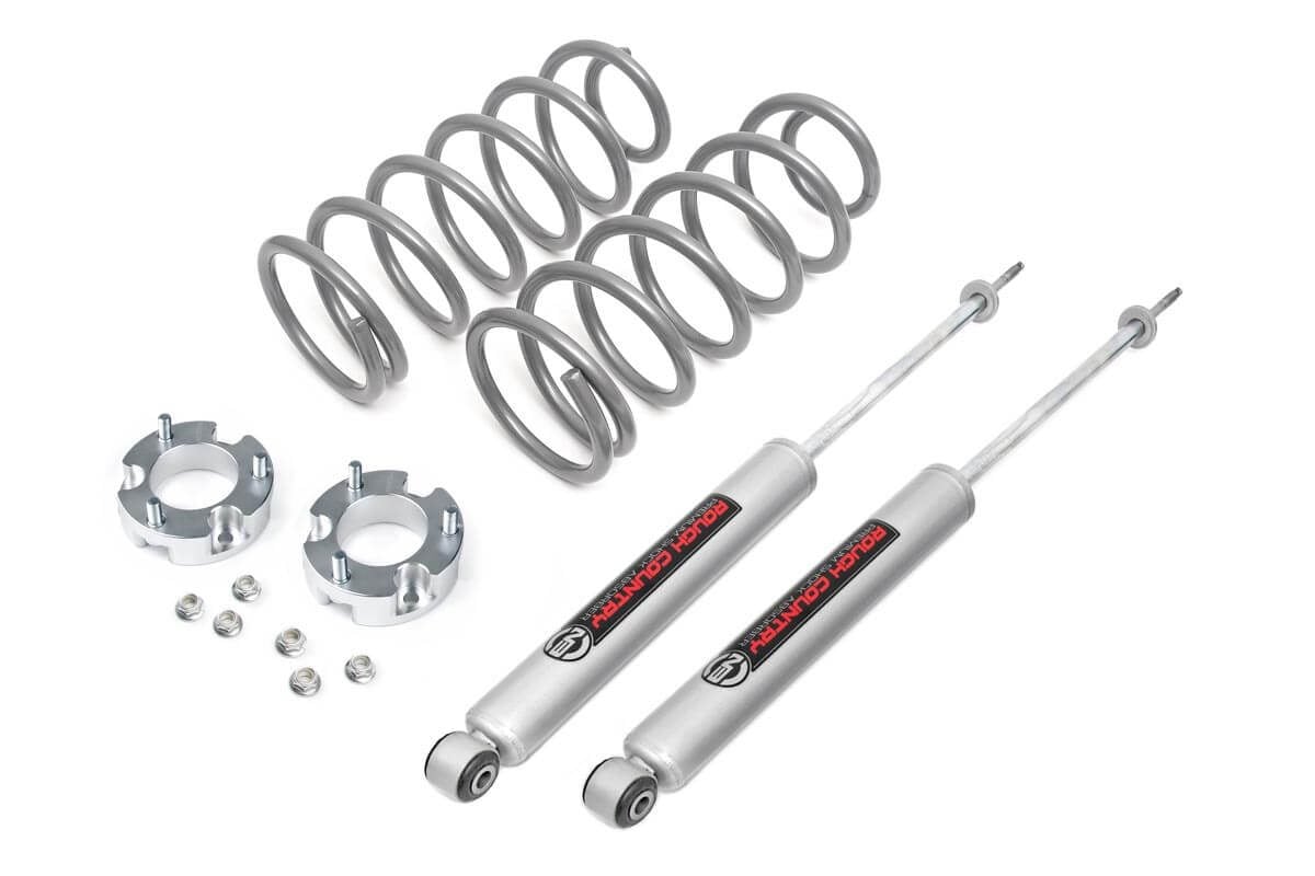 Rough Country 3 Inch Lift Kit | Toyota 4Runner 2WD/4WD (1996-2002)