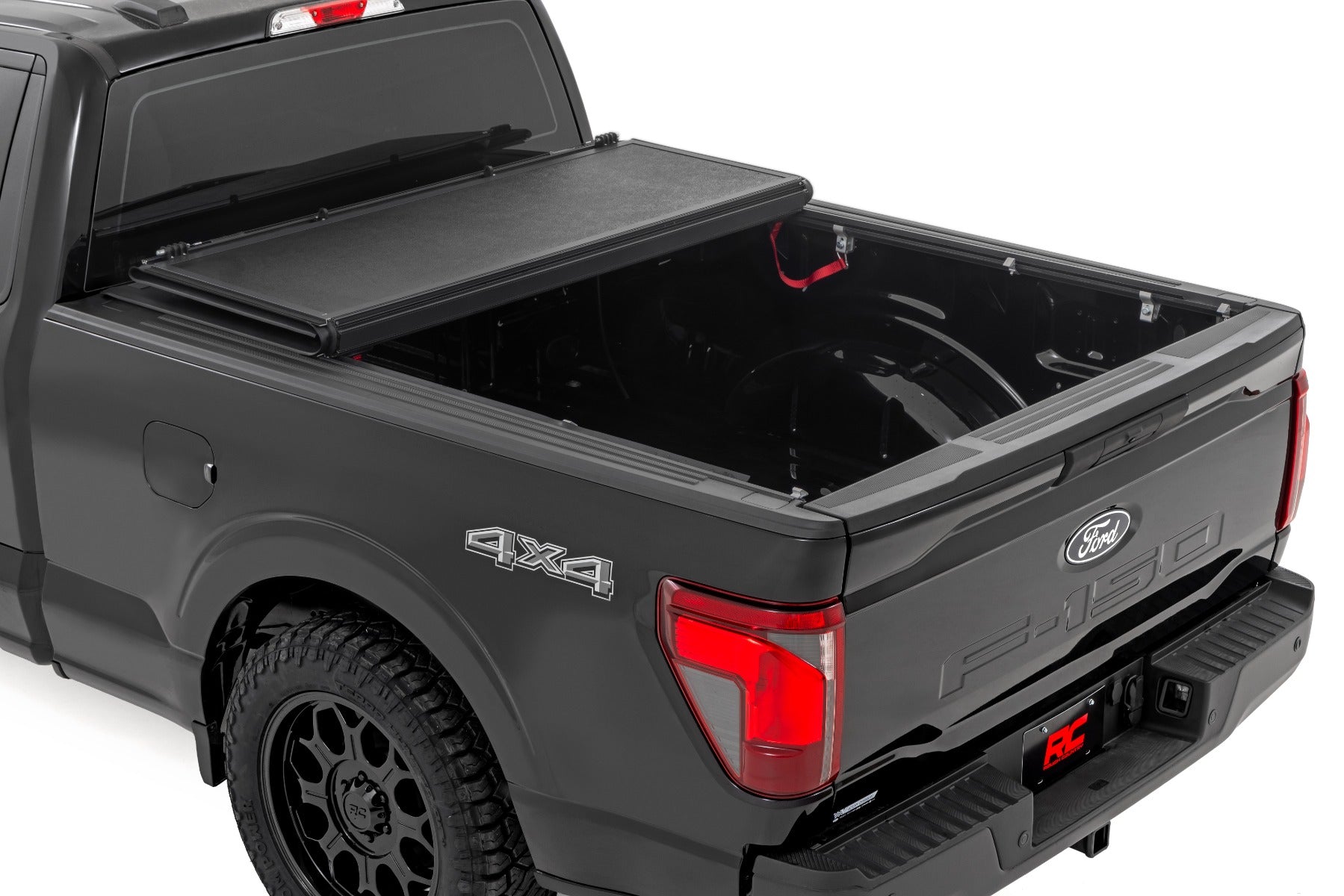 Rough Country Hard Low Profile Bed Cover | 6'7" Bed | Ford F-150 2WD/4WD (2021-2025)