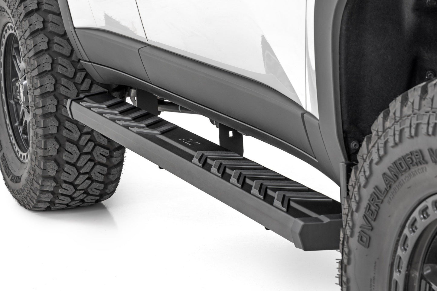 Rough Country BA2 Running Boards | Side Step Bars | Toyota Land Cruiser 4WD (2024-2025)