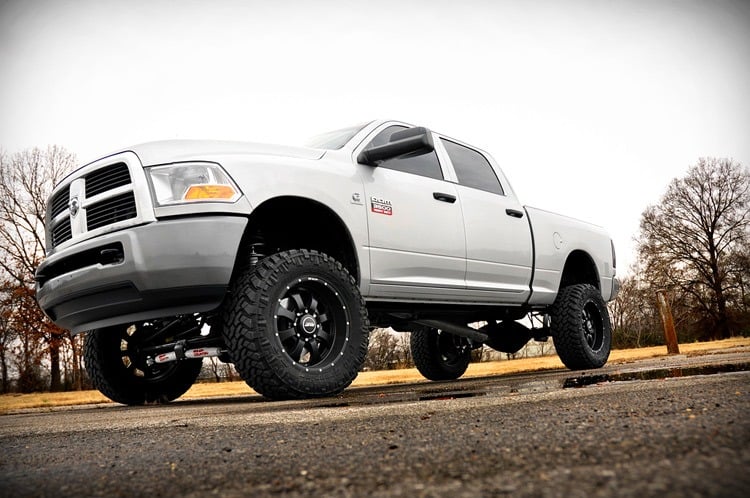 Rough Country 5 Inch Lift Kit | Ram 2500 (11-13)/3500 Mega Cab (11-12) 4WD