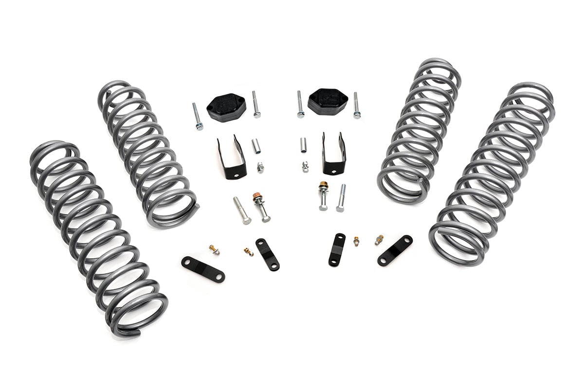 Rough Country 2.5 Inch Lift Kit | Coils | No Shocks | Jeep Wrangler JK 4WD (2007-2018)