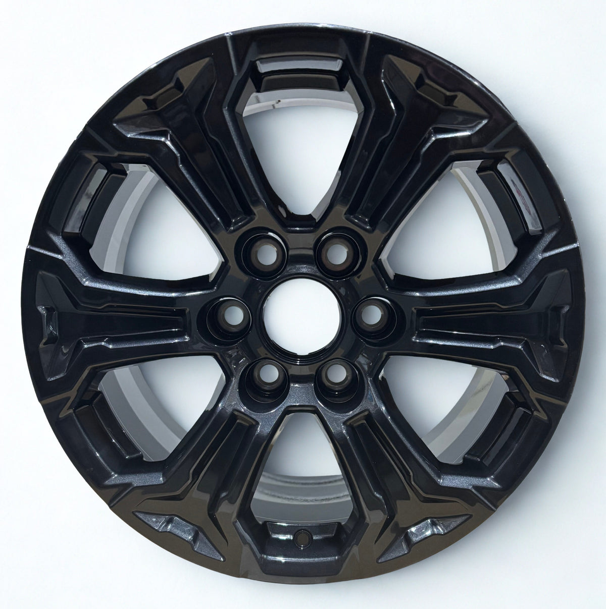 2019-2026 Chevrolet Silverado 1500 and Compatible GM 18x8.5 Genuine OEM Alloy Wheel