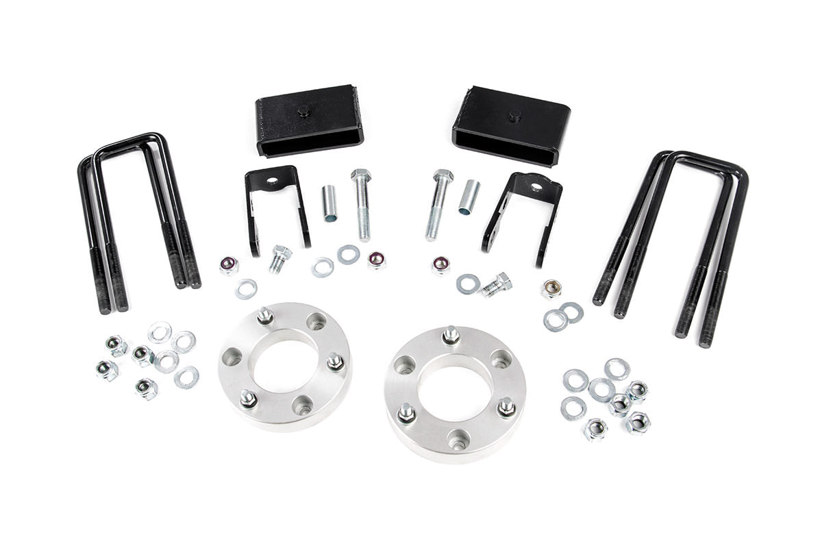 Rough Country 2 Inch Lift Kit | Nissan Titan XD 2WD/4WD (2016-2024)