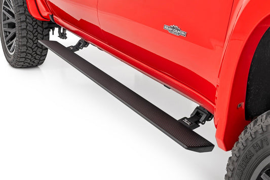 Rough Country Power Running Boards | Dual Electric Motor | Double Cab | Chevy/GMC 1500/2500HD/3500HD 2WD/4WD